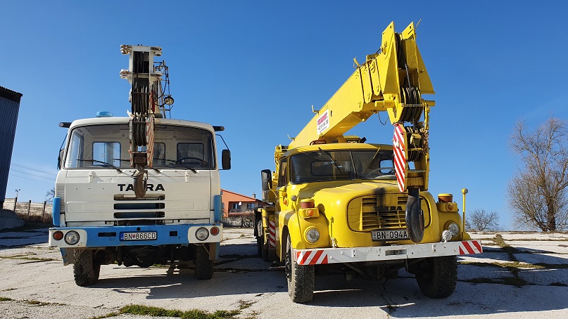 Autožeriav Tatra AD 25